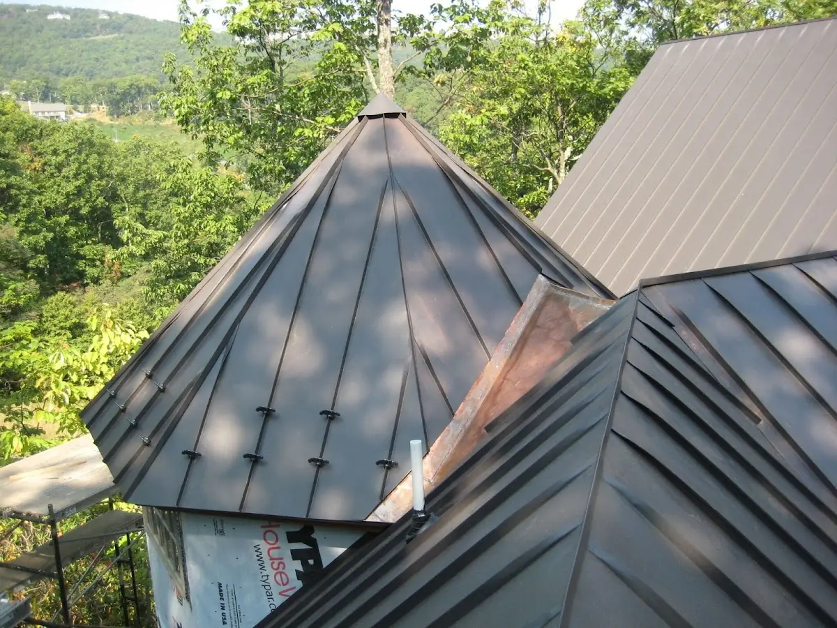 Professional Roof Tarp Installation by Craftsman Roofing in Mayfield
